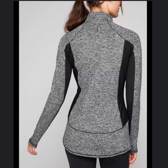 Athleta colorblock running wild half zip top - Picture 11 of 13
